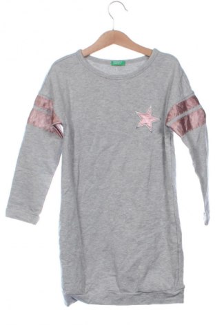 Dětské šaty  United Colors Of Benetton, Velikost 6-7y/ 122-128 cm, Barva Šedá, Cena  439,00 Kč