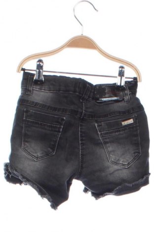 Gyerek rövidnadrág Unbranded, Méret 7-8y / 128-134 cm, Szín Szürke, Ár 2 019 Ft