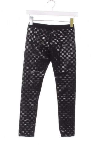 Gyerek leggings DKNY, Méret 11-12y / 152-158 cm, Szín Fekete, Ár 7 600 Ft