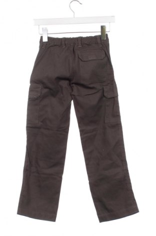 Kinderhose Decathlon, Größe 9-10y/ 140-146 cm, Farbe Grün, Preis € 14,99