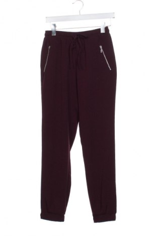 Gyerek nadrág F&F, Méret 10-11y / 146-152 cm, Szín Piros, Ár 4 200 Ft