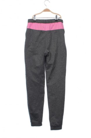 Kinder Sporthose 4F, Größe 12-13y/ 158-164 cm, Farbe Mehrfarbig, Preis € 14,24