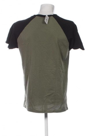 Pánské tričko  Urban Classics, Velikost XL, Barva Zelená, Cena  177,00 Kč