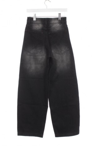 Ανδρικό τζίν Bershka, Μέγεθος XS, Χρώμα Μαύρο, Τιμή 20,00 €