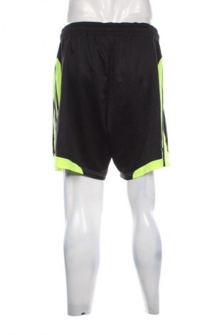 Pánske kraťasy  Adidas, Veľkosť XL, Farba Viacfarebná, Cena  19,95 €
