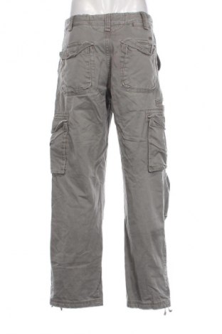 Pantaloni de bărbați Pull&Bear, Mărime M, Culoare Verde, Preț 69,99 Lei