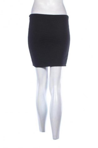 Rock Bershka, Größe S, Farbe Schwarz, Preis € 13,99
