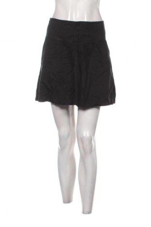 Пола Edc By Esprit, Размер M, Цвят Черен, Цена 41,99 лв.