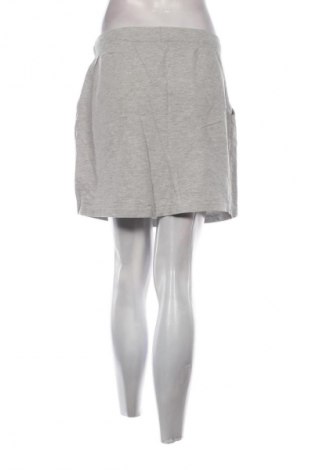 Rock Esmara, Größe XL, Farbe Grau, Preis 10,01 €