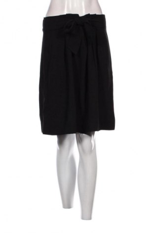 Пола H&M, Размер XL, Цвят Черен, Цена 19,99 лв.