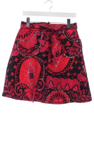 Пола H&M Divided, Размер S, Цвят Многоцветен, Цена 36,10 лв.