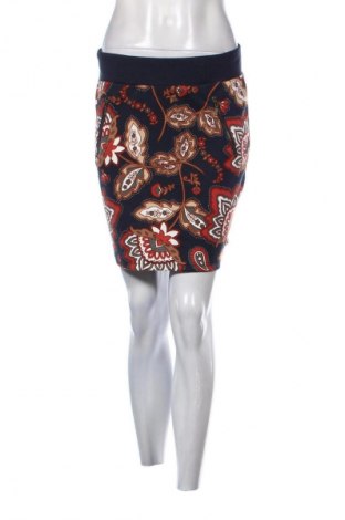 Fustă Lola & Liza, Mărime M, Culoare Multicolor, Preț 107,89 Lei