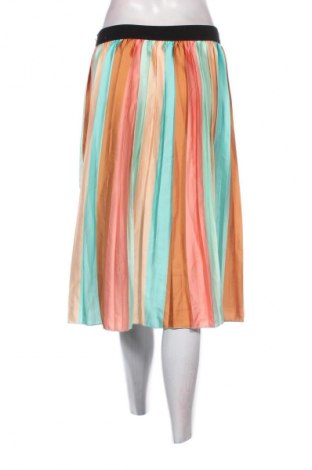 Rock NEW COLLECTION, Größe M, Farbe Mehrfarbig, Preis 20,97 €