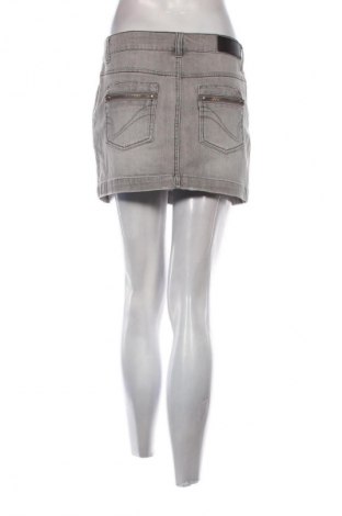 Rock ONLY, Größe M, Farbe Grau, Preis € 14,00