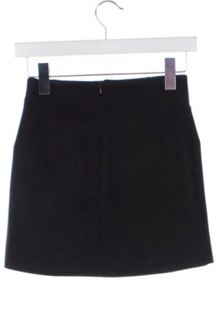 Sukně Pull&Bear, Velikost XS, Barva Černá, Cena  129,00 Kč