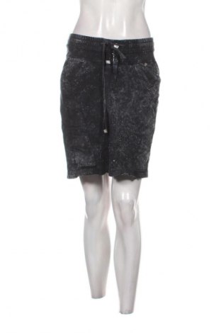 Rock Tredy, Größe M, Farbe Mehrfarbig, Preis € 13,99
