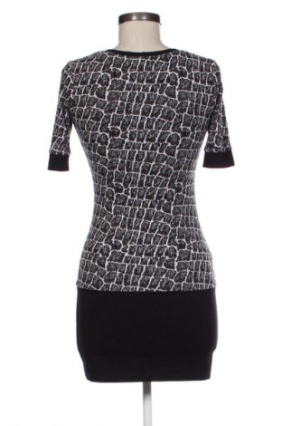 Kleid AMNESIA, Größe S, Farbe Mehrfarbig, Preis 15,70 €