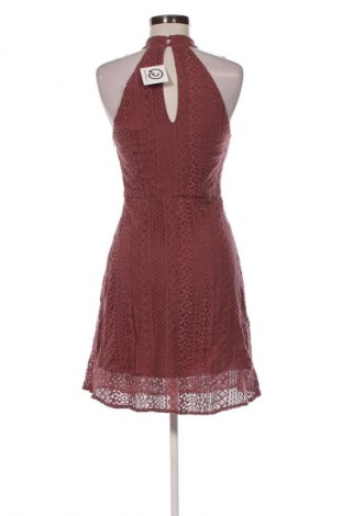 Kleid About You, Größe S, Farbe Aschrosa, Preis € 43,99