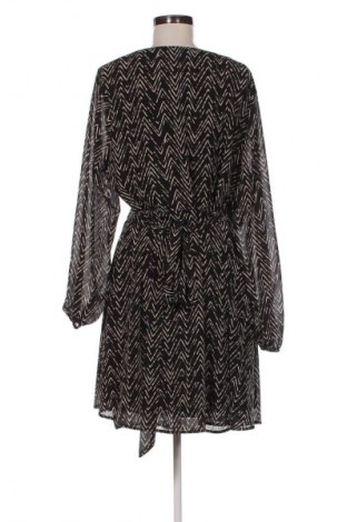 Kleid About You, Größe XXL, Farbe Mehrfarbig, Preis 42,99 €