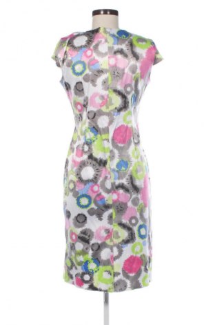 Rochie Adika, Mărime M, Culoare Multicolor, Preț 79,00 Lei