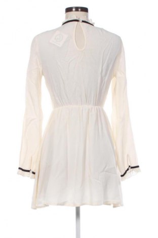 Rochie Atmosphere, Mărime S, Culoare Ecru, Preț 147,00 Lei