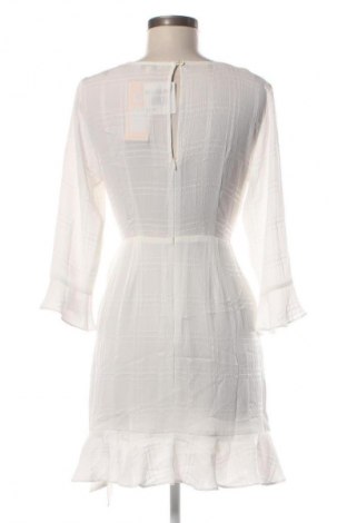 Kleid Ava, Größe M, Farbe Weiß, Preis € 13,99