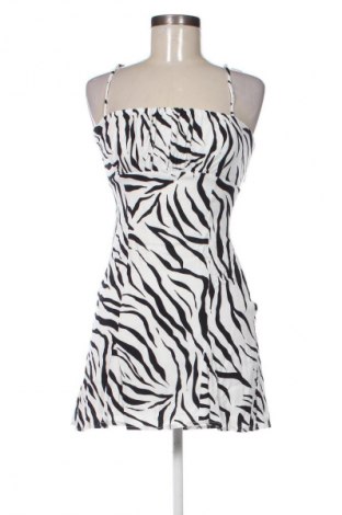 Rochie Bershka, Mărime M, Culoare Multicolor, Preț 80,34 Lei