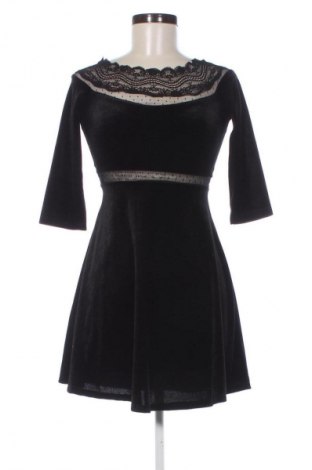 Ruha Bershka, Méret S, Szín Fekete, Ár 5 767 Ft