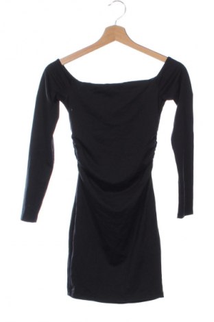 Φόρεμα Bershka, Μέγεθος XS, Χρώμα Μαύρο, Τιμή 18,99 €
