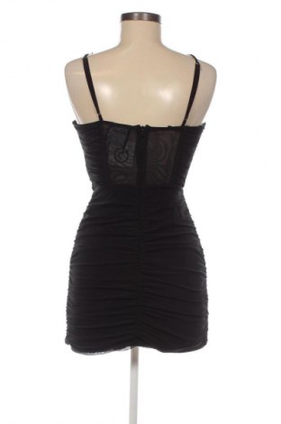 Šaty  Bershka, Velikost M, Barva Černá, Cena  329,00 Kč