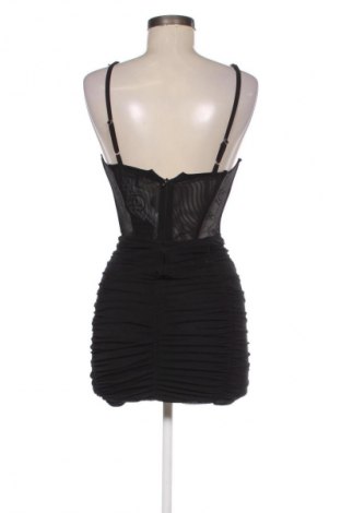 Rochie Bershka, Mărime M, Culoare Negru, Preț 142,50 Lei