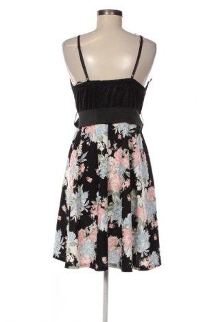 Kleid Blind Date, Größe XL, Farbe Mehrfarbig, Preis 20,99 €