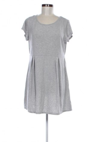 Kleid Boohoo, Größe XL, Farbe Grau, Preis € 20,99