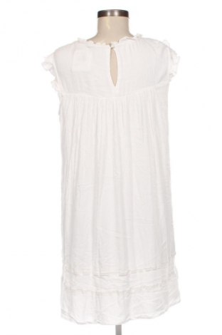 Φόρεμα C&A, Μέγεθος M, Χρώμα Λευκό, Τιμή 18,99 €