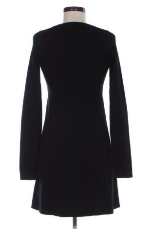 Šaty  Calvin Klein Jeans, Velikost M, Barva Černá, Cena  2 549,00 Kč