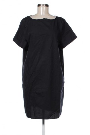 Kleid Caractere, Größe M, Farbe Schwarz, Preis € 29,00