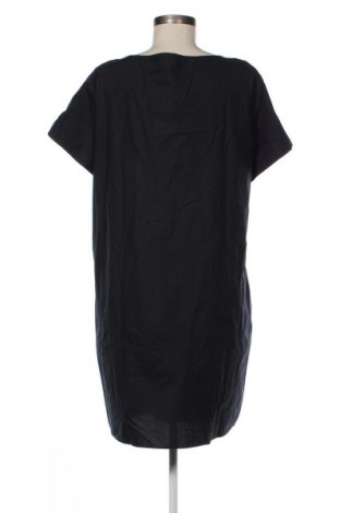 Kleid Caractere, Größe M, Farbe Schwarz, Preis € 29,00