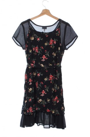 Kleid Chillytime, Größe M, Farbe Mehrfarbig, Preis € 8,99