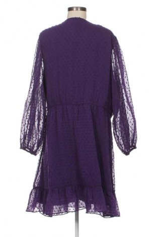 Kleid City Chic, Größe XL, Farbe Lila, Preis € 20,99