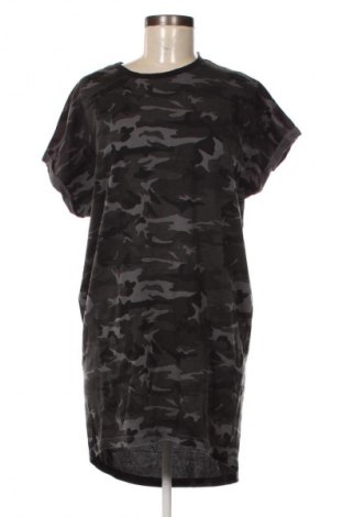 Kleid DEF, Größe M, Farbe Mehrfarbig, Preis € 20,99