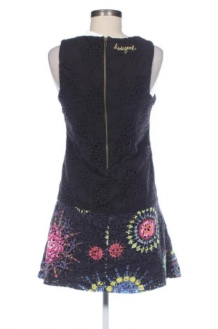 Kleid Desigual, Größe M, Farbe Mehrfarbig, Preis 42,00 €