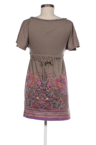 Kleid Edc By Esprit, Größe S, Farbe Grau, Preis 24,55 €
