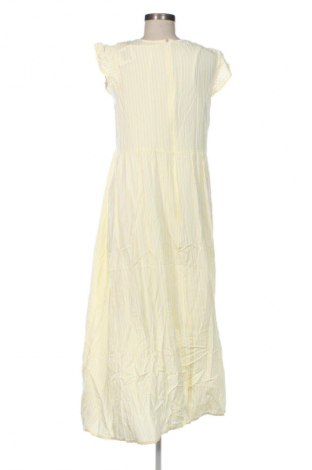 Kleid Esmara, Größe M, Farbe Mehrfarbig, Preis 15,00 €