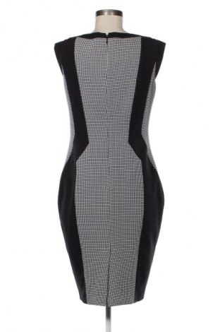 Šaty  F&F, Velikost M, Barva Vícebarevné, Cena  277,00 Kč