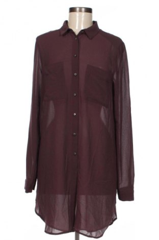 Kleid Gina Tricot, Größe M, Farbe Aschrosa, Preis € 33,99