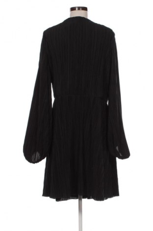 Šaty  H&M, Veľkosť 3XL, Farba Čierna, Cena  6,95 €