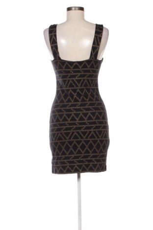Šaty  H&M, Velikost M, Barva Vícebarevné, Cena  469,00 Kč