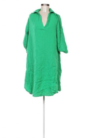 Рокля H&M, Размер S, Цвят Зелен, Цена 12,99 лв.