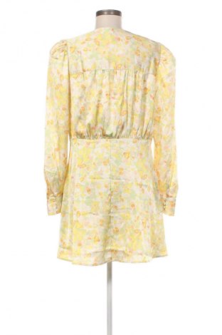 Рокля H&M, Размер M, Цвят Многоцветен, Цена 46,99 лв.