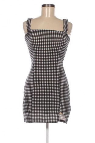 Rochie H&M, Mărime M, Culoare Multicolor, Preț 80,34 Lei